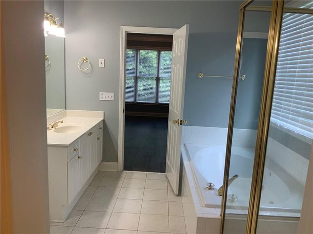1762 Shady Hill Road NE, Marietta, GA 30068