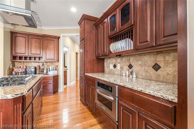 1011 E Uniontown Street, Van Buren, AR 72956