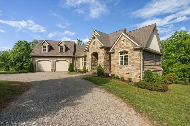 1011 E Uniontown Street, Van Buren, AR 72956