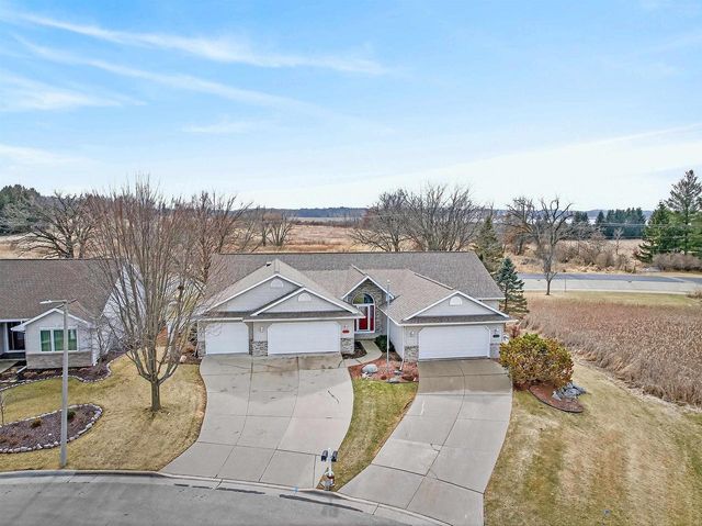 5703 W OPEN Meadow, Mcfarland, WI 53558