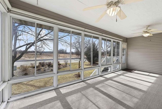 5703 W OPEN Meadow, Mcfarland, WI 53558