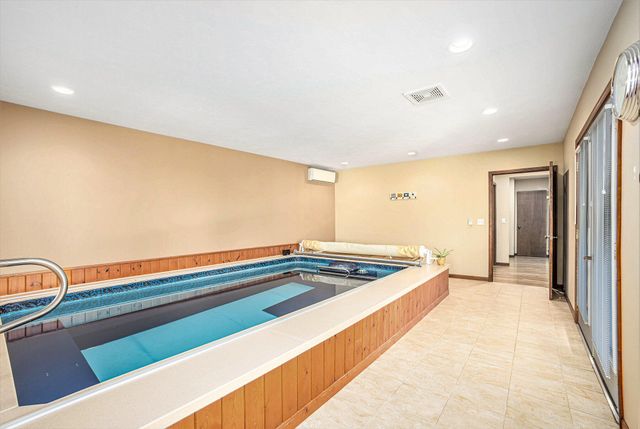 6027 146th Avenue, Holland, MI 49423