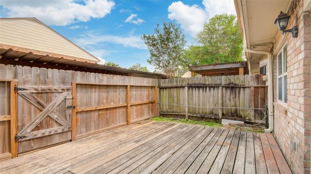 1334 Country Place Drive, Houston, TX 77079