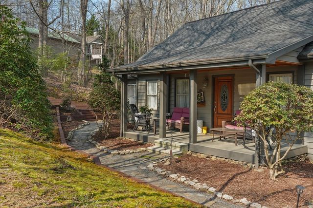 87 Woodglen Court, Ellijay, GA 30540
