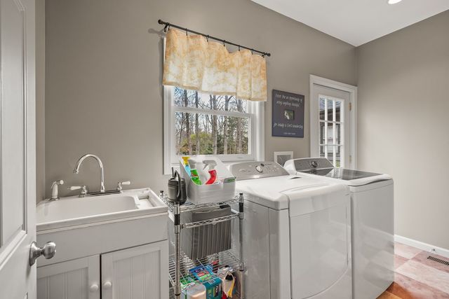 87 Woodglen Court, Ellijay, GA 30540
