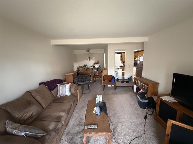 742 W Kilgore Road 106, Kalamazoo, MI 49008