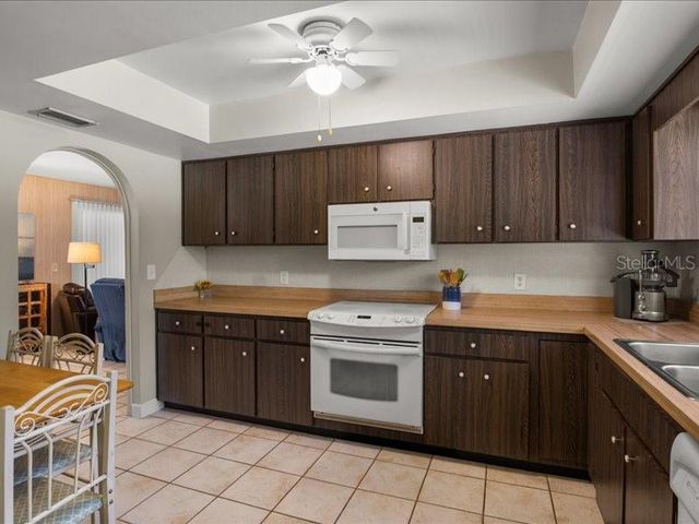 230 S LAKE STARR BOULEVARD, Lake Wales, FL 33898