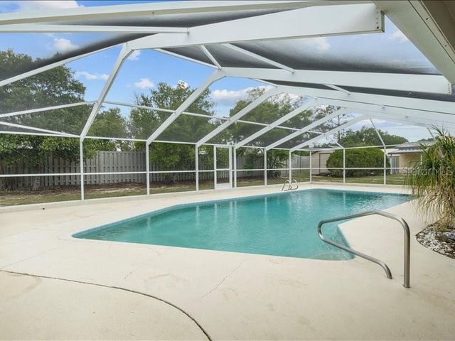 230 S LAKE STARR BOULEVARD, Lake Wales, FL 33898