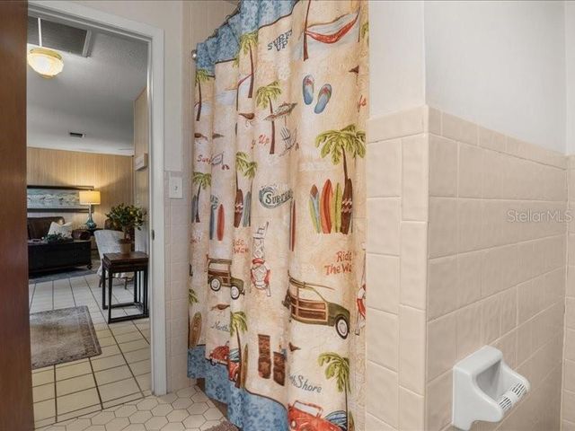 230 S LAKE STARR BOULEVARD, Lake Wales, FL 33898