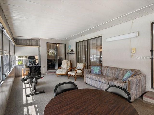 230 S LAKE STARR BOULEVARD, Lake Wales, FL 33898