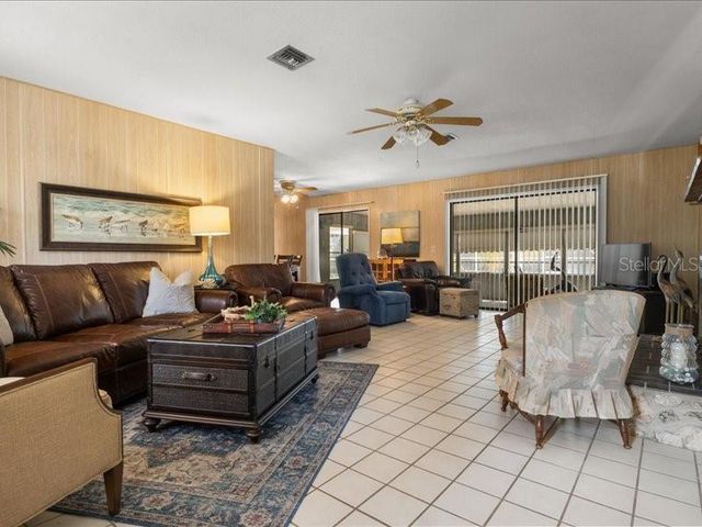 230 S LAKE STARR BOULEVARD, Lake Wales, FL 33898