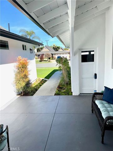 15851 Dundalk, Huntington Beach, CA 92647