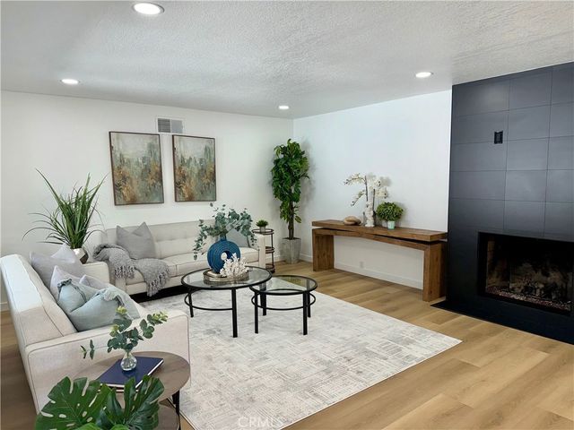 15851 Dundalk, Huntington Beach, CA 92647