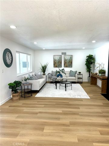 15851 Dundalk, Huntington Beach, CA 92647