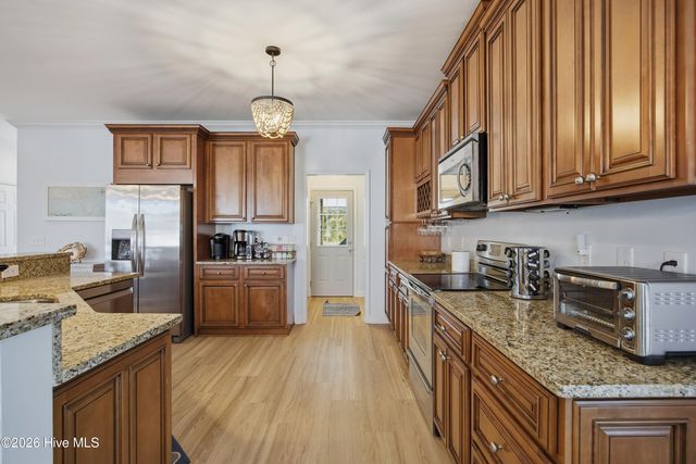 122 NE 12th Street, Oak Island, NC 28465