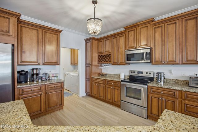 122 NE 12th Street, Oak Island, NC 28465