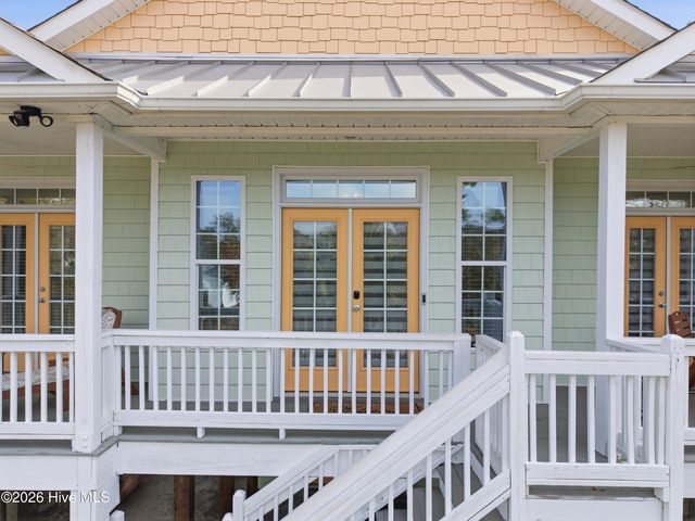 122 NE 12th Street, Oak Island, NC 28465