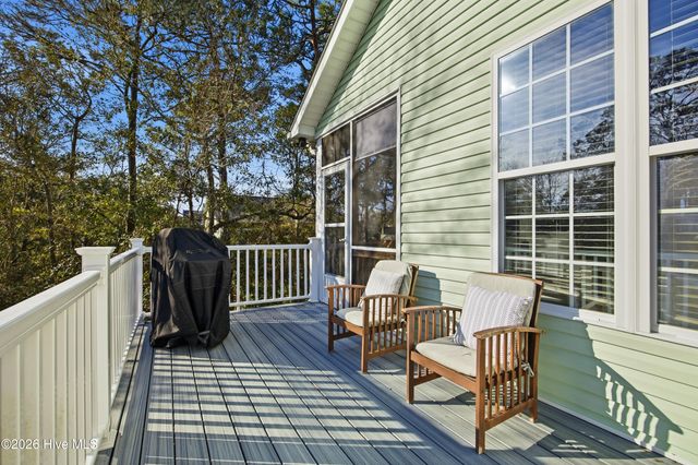 122 NE 12th Street, Oak Island, NC 28465
