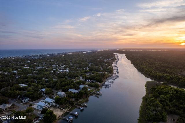 122 NE 12th Street, Oak Island, NC 28465