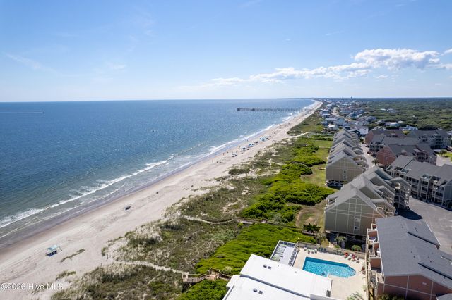 122 NE 12th Street, Oak Island, NC 28465