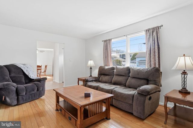 10 LACEY ST, Hatboro, PA 19040