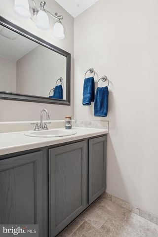 10 LACEY ST, Hatboro, PA 19040