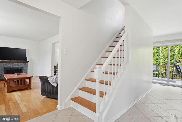 10 LACEY ST, Hatboro, PA 19040