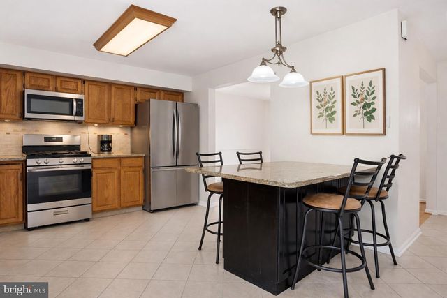 10 LACEY ST, Hatboro, PA 19040