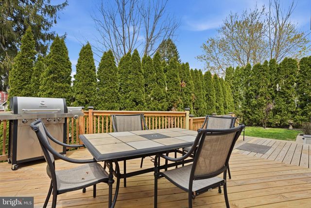 10 LACEY ST, Hatboro, PA 19040