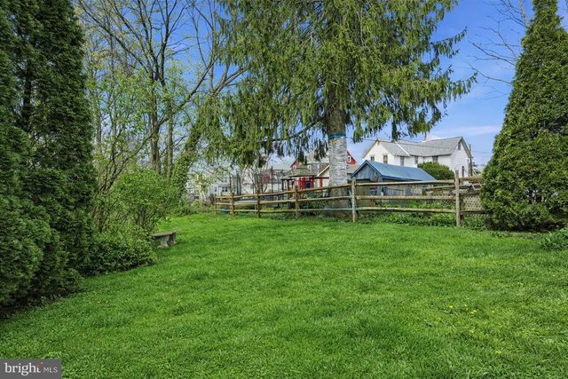 10 LACEY ST, Hatboro, PA 19040