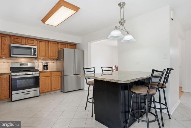 10 LACEY ST, Hatboro, PA 19040