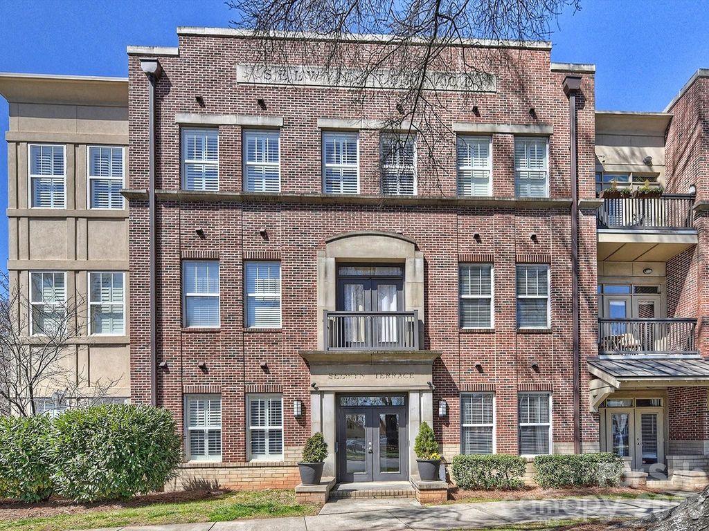 2978 Selwyn Avenue, Charlotte, NC 28209