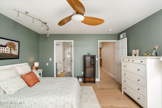 134 Schoolhouse Road, Wrightstown, NJ 08562