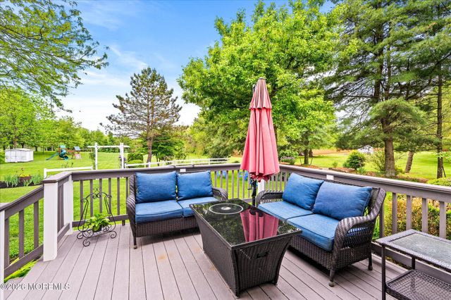 134 Schoolhouse Road, Wrightstown, NJ 08562