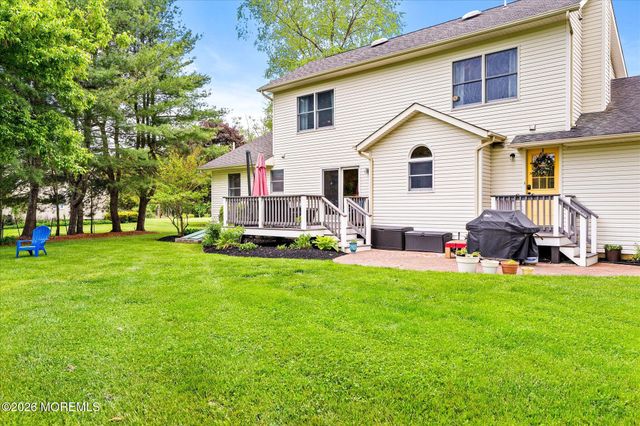 134 Schoolhouse Road, Wrightstown, NJ 08562
