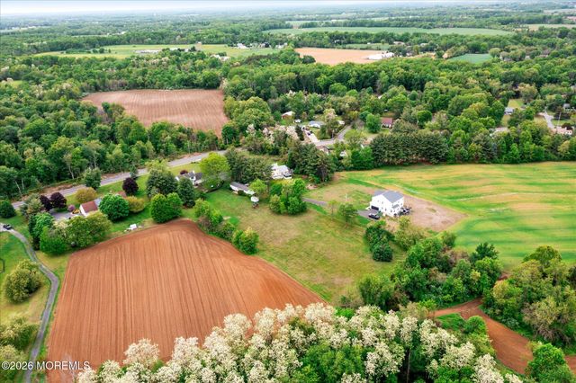 134 Schoolhouse Road, Wrightstown, NJ 08562