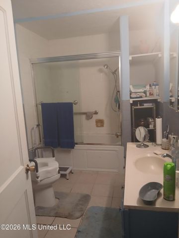 3703 Northhaven Drive, Jackson, MS 39206