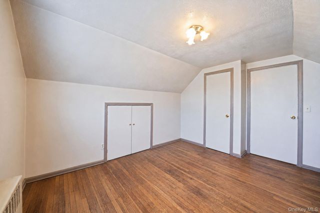 124 Washington Avenue, Valley Stream, NY 11580