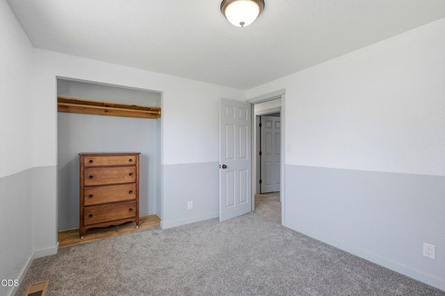 4360 SW Reservoir Drive, Redmond, OR 97756