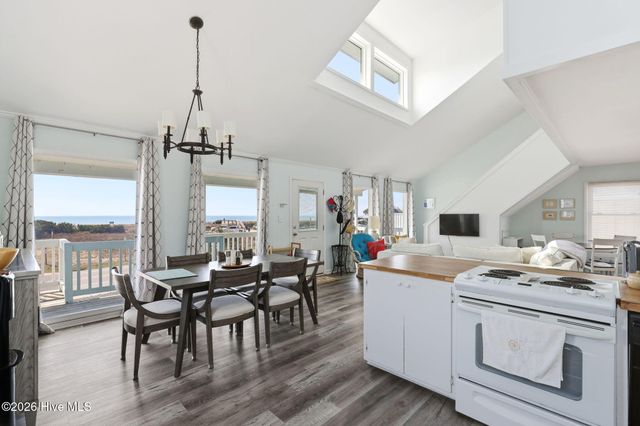 177 Ocean Boulevard E, Supply, NC 28462