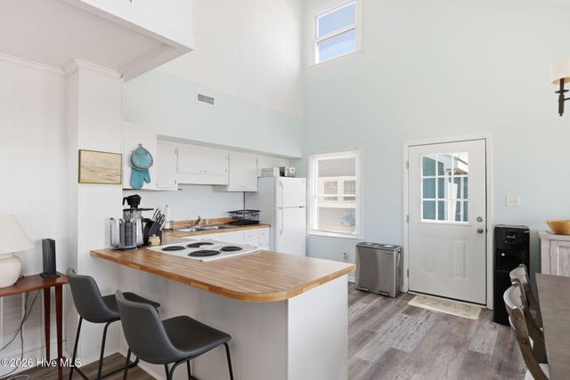 177 Ocean Boulevard E, Supply, NC 28462