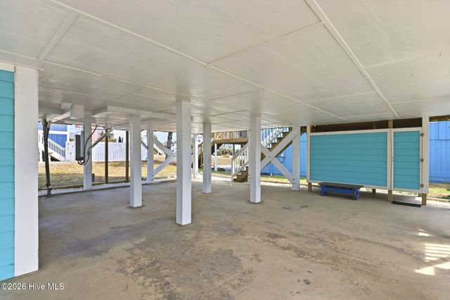 177 Ocean Boulevard E, Supply, NC 28462