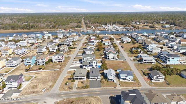 177 Ocean Boulevard E, Supply, NC 28462