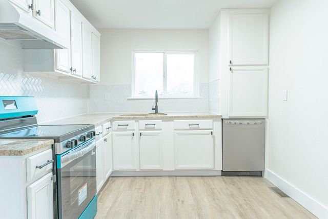 733 Roberta Drive, Rossville, GA 30741