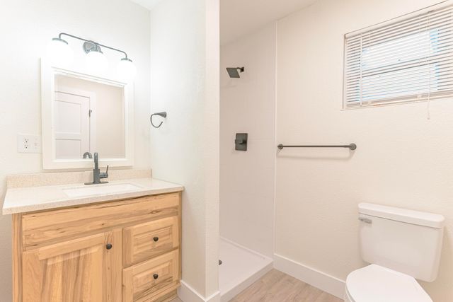 733 Roberta Drive, Rossville, GA 30741