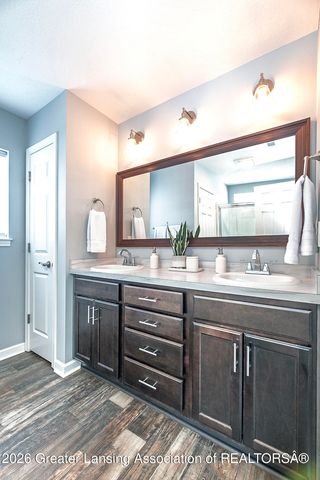 2418 Knollridge Lane, Williamston, MI 48895