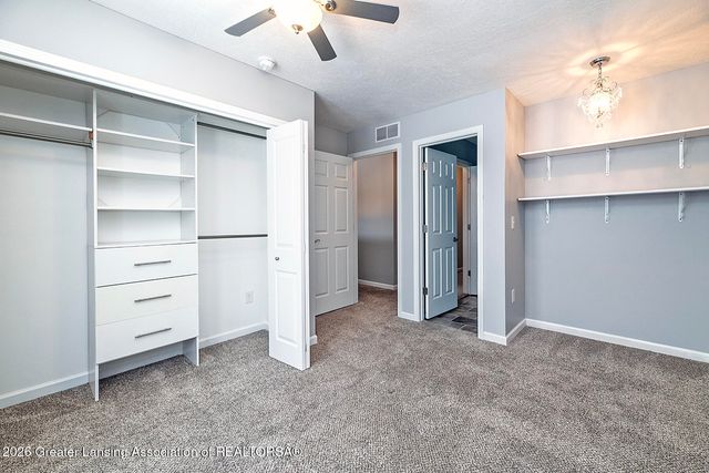 2418 Knollridge Lane, Williamston, MI 48895