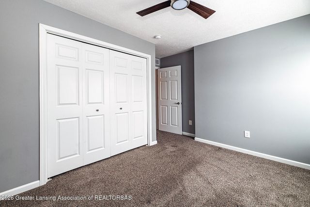 2418 Knollridge Lane, Williamston, MI 48895