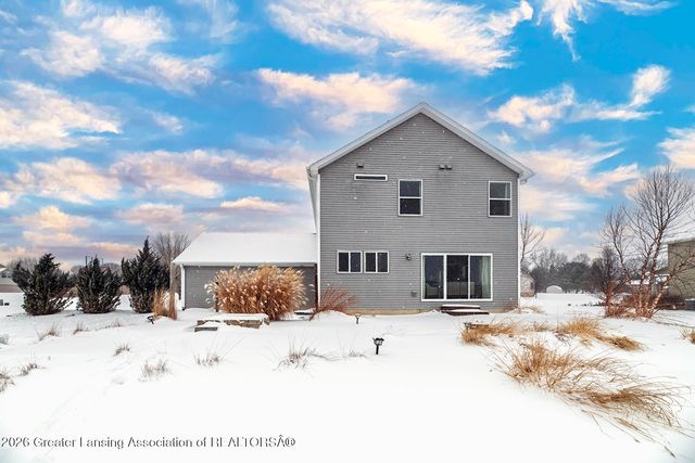 2418 Knollridge Lane, Williamston, MI 48895