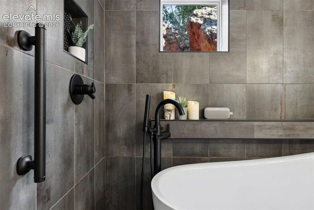127 Via Vallecito NA, Manitou Springs, CO 80829